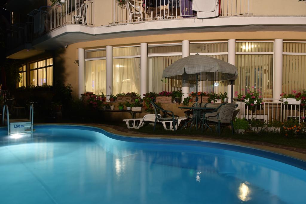 Solaris Apartments Saints Constantine and Helena Esterno foto